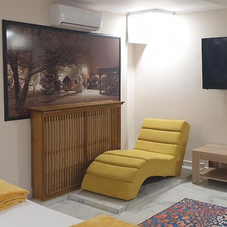 Mini Pool Rooms - Ultracentral - Piscina Cu Hidromasaj Oradea Exterior foto